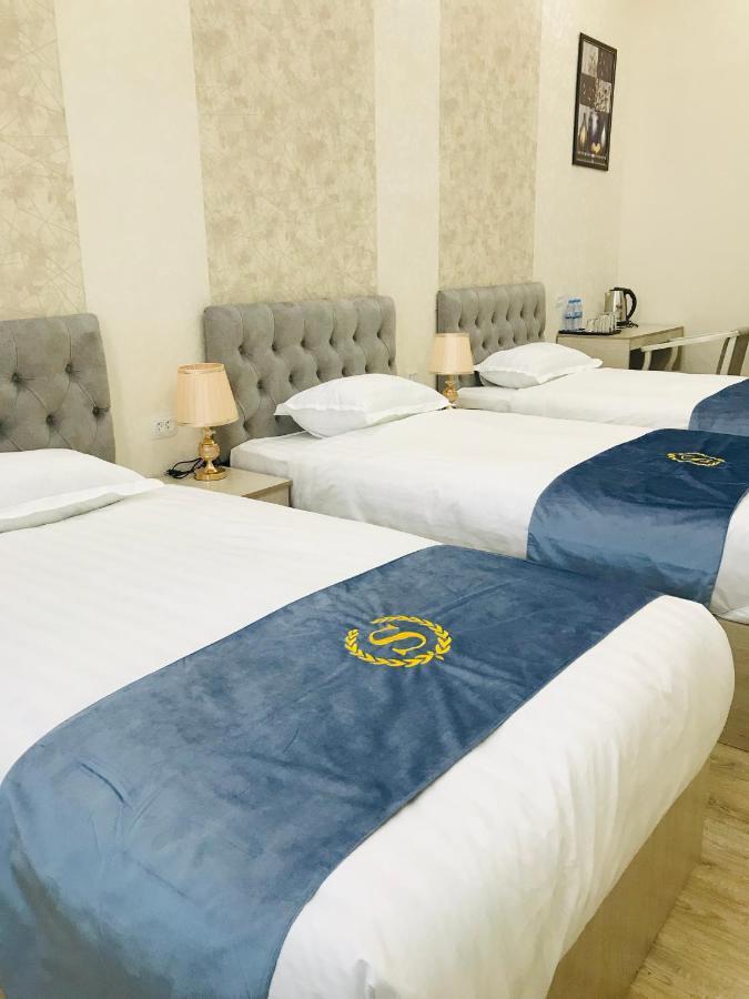 Wantong Hotel Tasjkent Eksteriør bilde